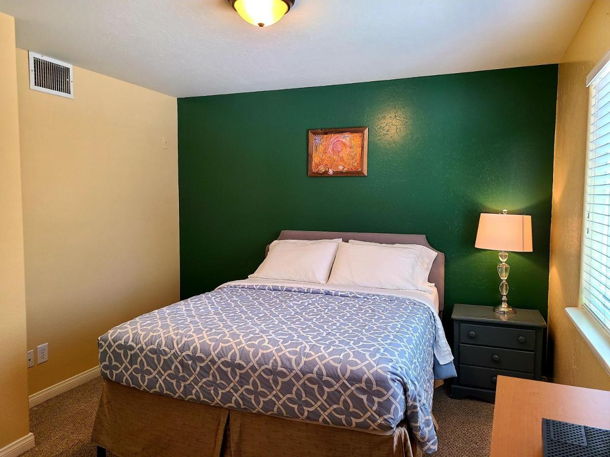 Sacred Mtn River Suites Kernville Eksteriør bilde