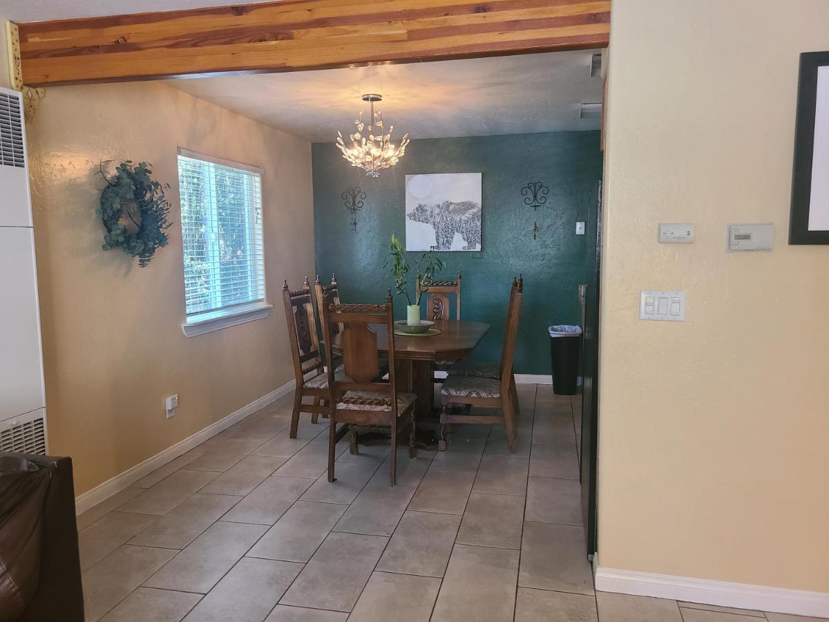 Sacred Mtn River Suites Kernville Eksteriør bilde