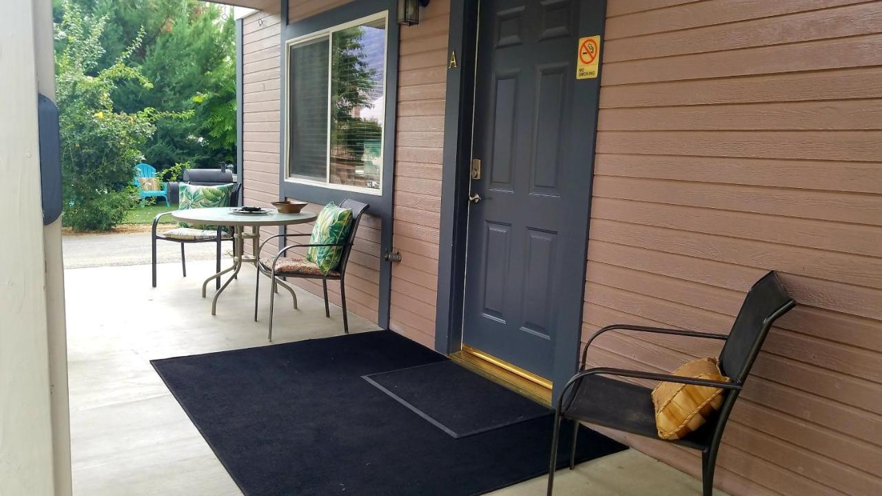 Sacred Mtn River Suites Kernville Eksteriør bilde