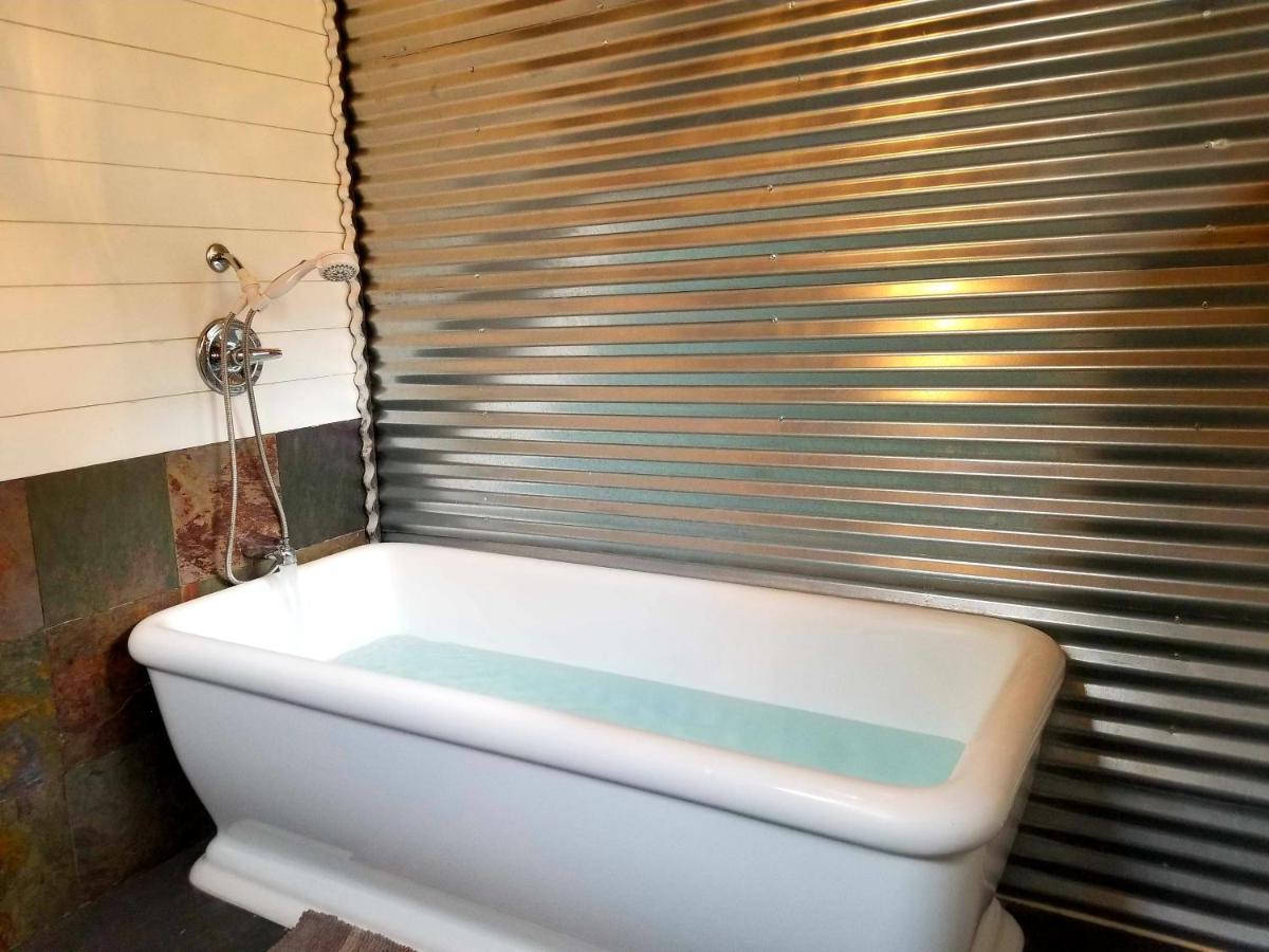 Sacred Mtn River Suites Kernville Eksteriør bilde